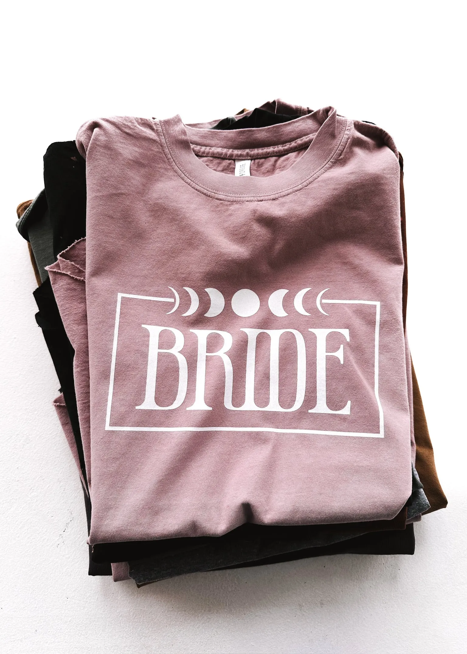 IN MY BRIDE PHASE SIDE SLIT TEE