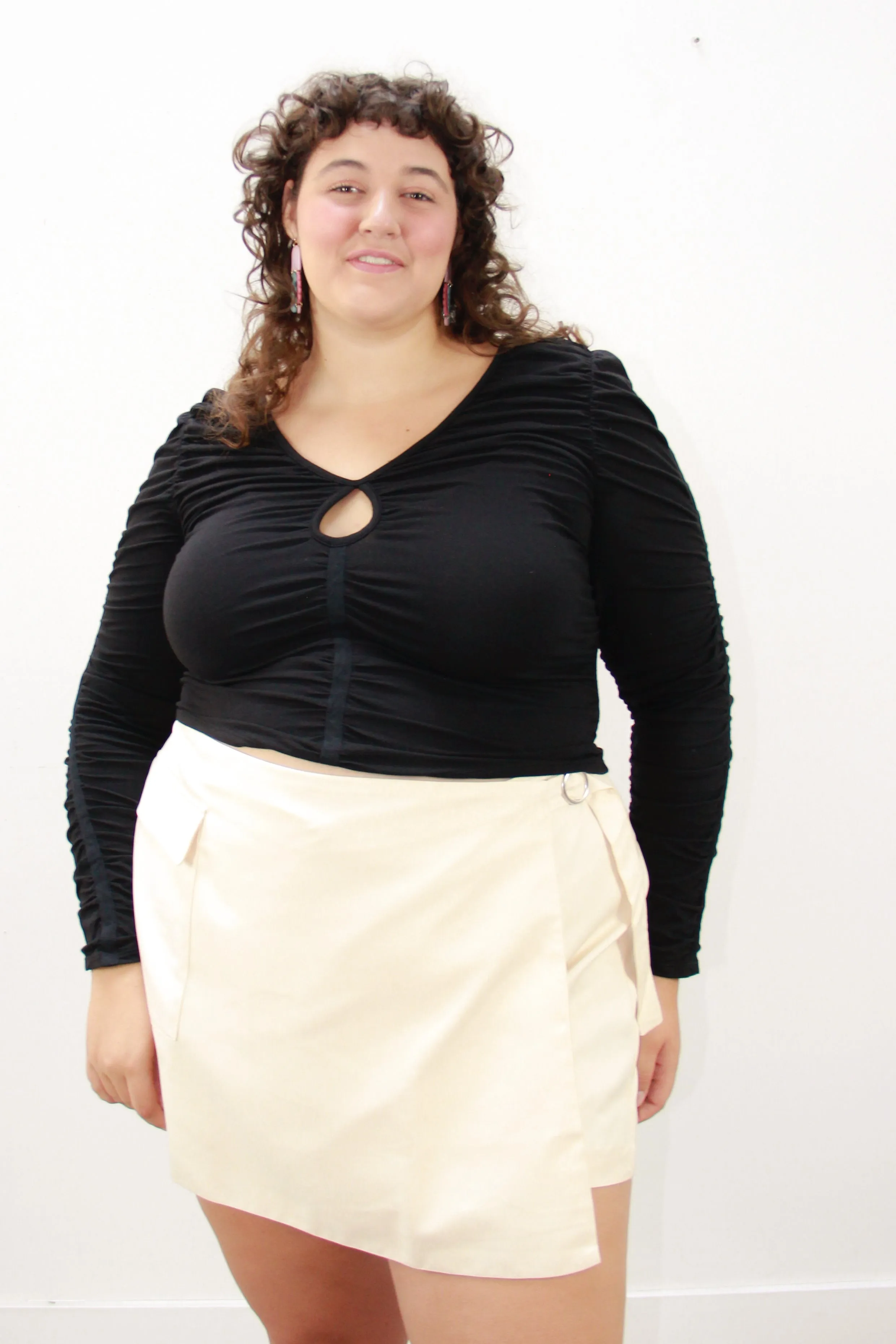 THE PUCKER UP TOP ~ BLACK