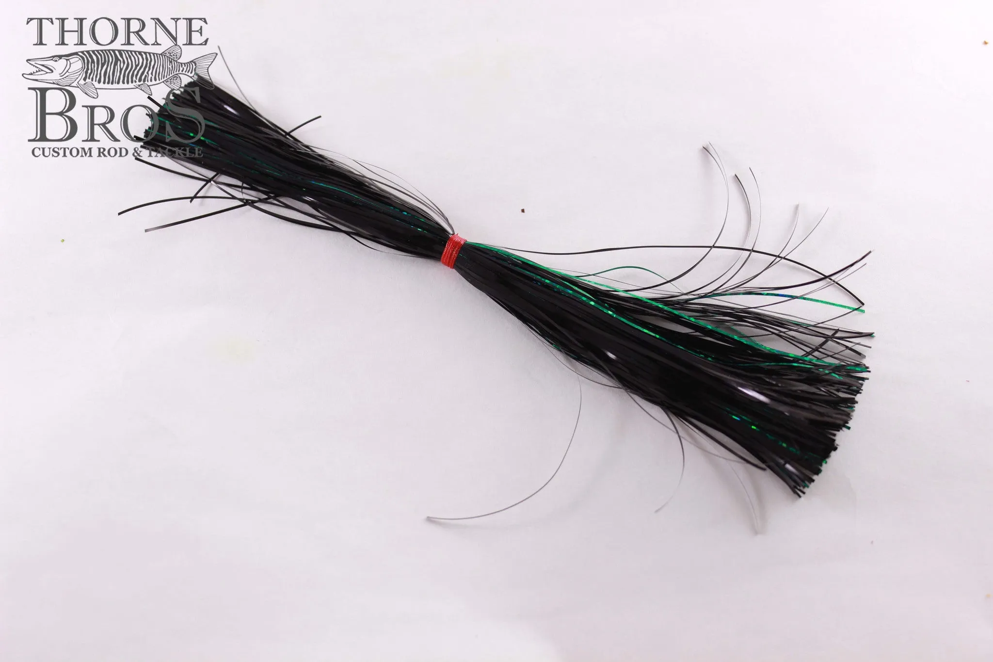Thorne Brothers Pre-Tied Tinsel Skirt-Blended Tinsel
