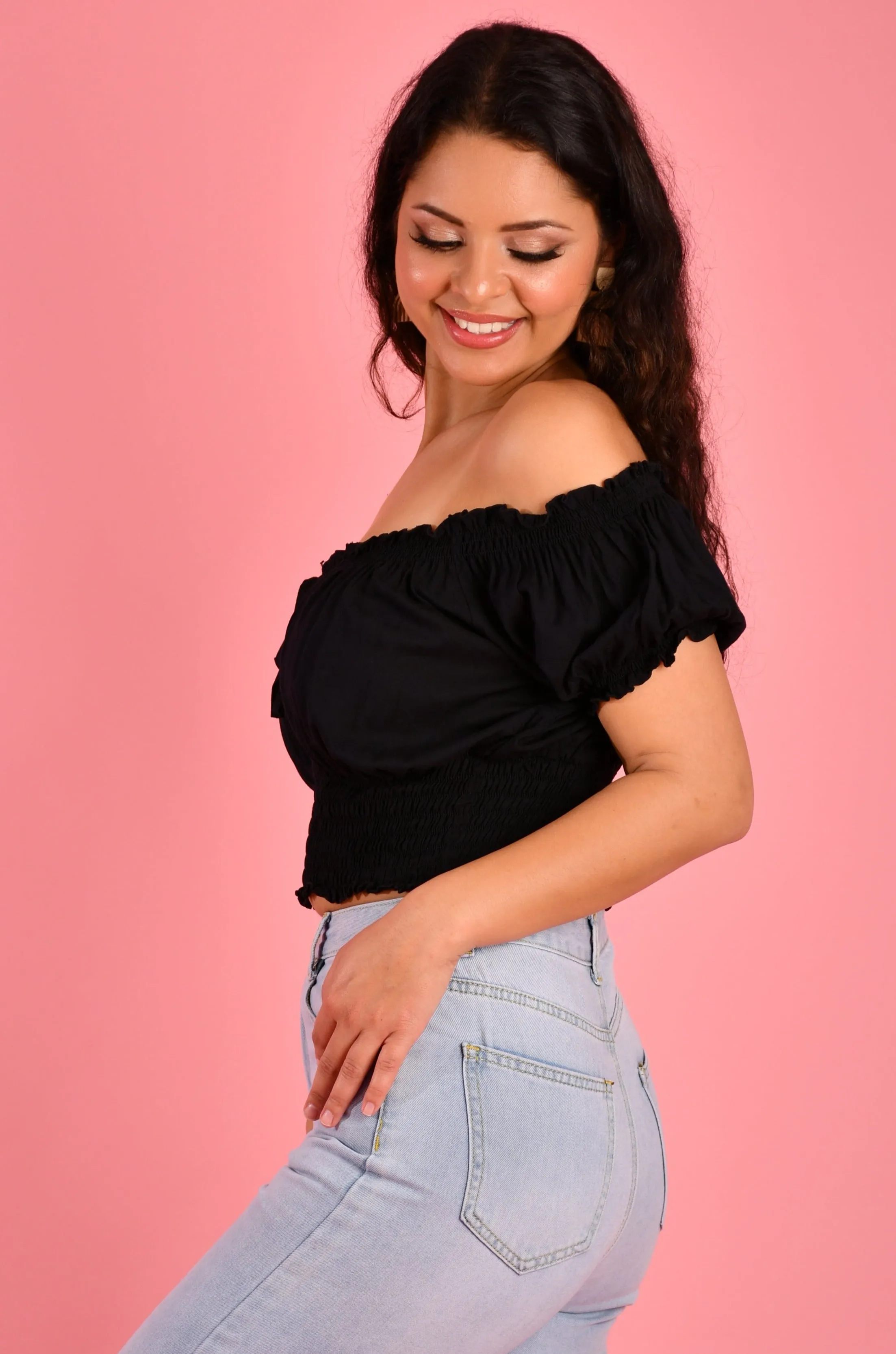 VGLT106 - PEASANT TOP WITH ROUCHED HEM - BLACK