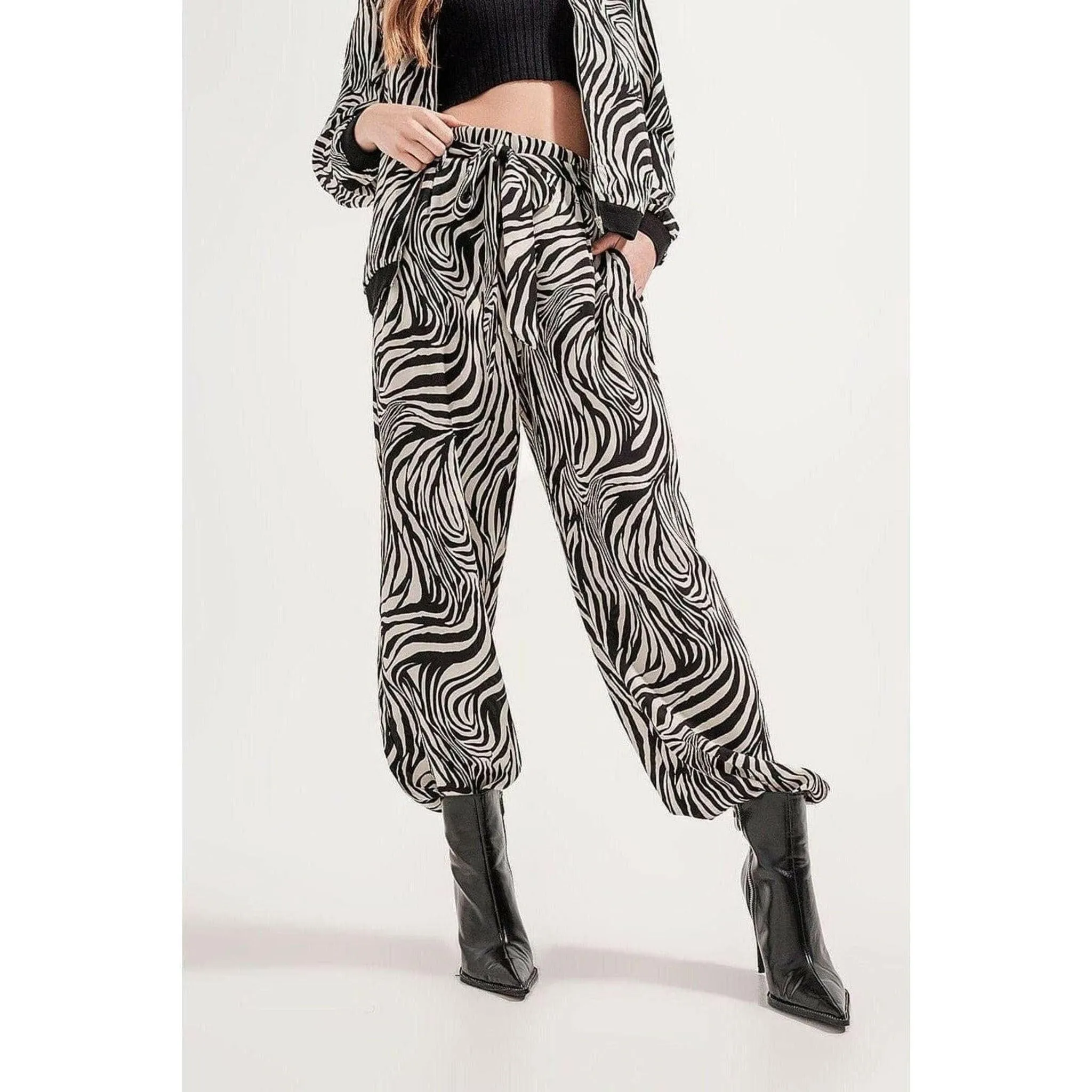 Wide Leg Trousers in Zebra Print