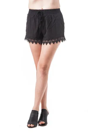Woven Elastic Waist Band Crochet Trim Hem Shorts